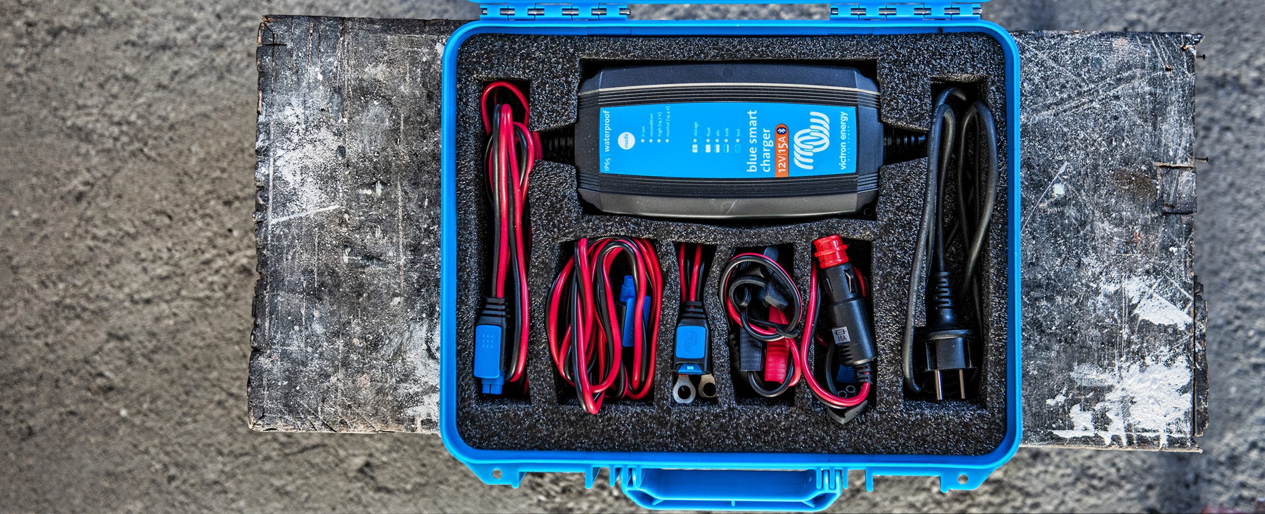 Victron Energy Case for BPC chargers and accessories (up to 12/15 and 24/8) - immagine 8